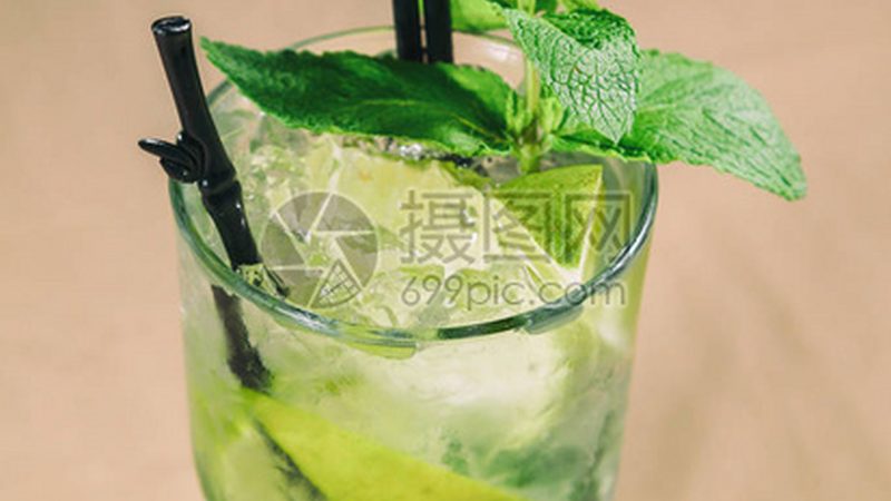 年货饼干礼盒：传统与创新的碰撞，优缺点大盘点